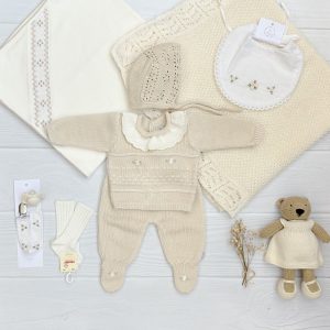 Conjunto tejido Holanda