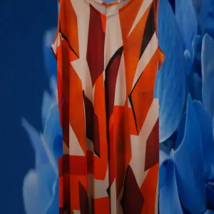 VESTIDO CORTO ROMBOS TIRANTE VUELO