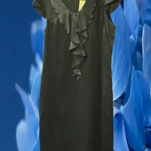 VESTIDO CORTO NEGRO TIRANTES