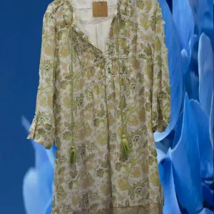 VESTIDO  CORTO MANGA FRANCESA FLORES VERDES