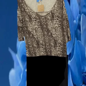 VESTIDO CORTO NEGRO Y MARRON ANIMAL PRINT MANGA CORTA