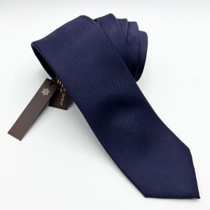 Corbata lisa ancha