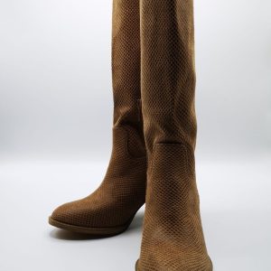 Bota efecto rejilla