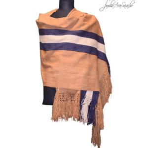 Chal de Vicuña V663 «Familia Avar Saracho»