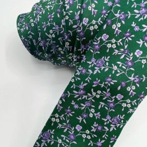 Corbata estrecha estampado flor
