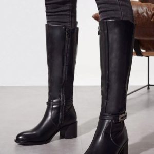 Bota Lara