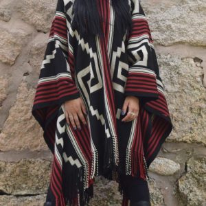 PONCHO ATADO A046 –  UN PAÑO – TRAMA Y URDIMBRE FINA – SOLO POR PEDIDO