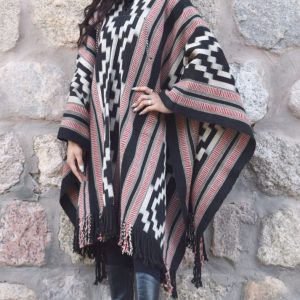 PONCHO ATADO A072 –  UN PAÑO – TRAMA Y URDIMBRE FINA – SOLO POR PEDIDO