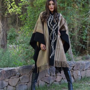 PONCHO ATADO A095 –  UN PAÑO – TRAMA Y URDIMBRE FINA – SOLO POR PEDIDO