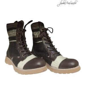 BORCEGUÍES B40-002 «Familia Avar Saracho» Talle 40 DISPONIBLES
