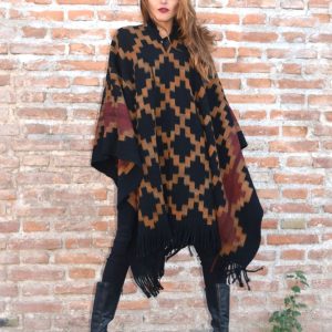 PONCHO ATADO A151/1 – UN PAÑO. TRAMA FINA, URDIMBRE FINA – SOLO POR PEDIDO