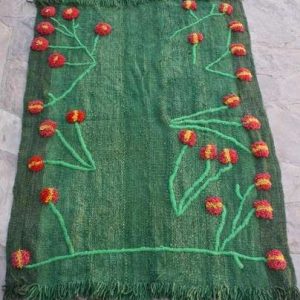 ALFOMBRA BORDADA MB040   2 mts. x 1.40 mts.