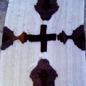 ALFOMBRA BORDADA MB803   2 mts. x 1.40 mts.