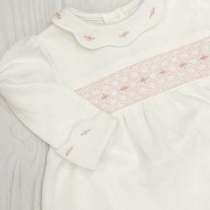 Vestido y bombacha PIMA con bordados a mano