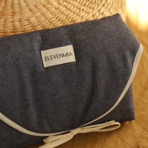 Cambiador Portátil XL Apron Jean