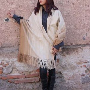 CHAL DE VICUÑA V603 «FAMILIA AVAR SARACHO» – SE REALIZA POR PEDIDO