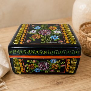 Caja de Olinalá Chica