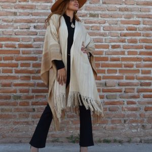 RUANA DE VICUÑA HILADO FINO – SOLO POR PEDIDO