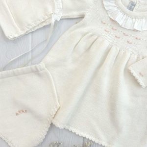 Vestido tejido c/ Bombacha y Capota Baby Alpaca