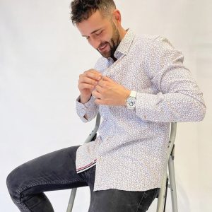 Camisa estampado ramitas