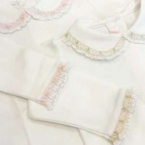 Body PIMA bordado smock cuello redondo
