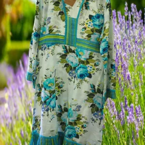 VESTIDO MANGA LARGA CON DETALLES FLORALES