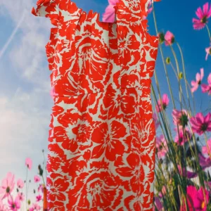 VESTIDO ROJO CON DETALLES FLORALES