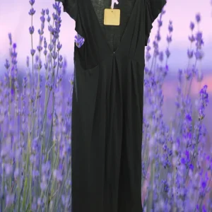 VESTIDO MANGA CORTA NEGRO CON DETALLES GRISES EN LAS MANGAS