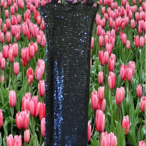 VESTIDO CORTO CUELLO HALTER NEGRO CON LENTEJUELAS