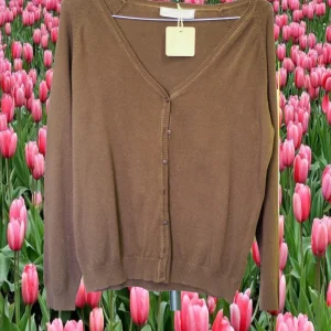 CHAQUETA SEÑORA MARRÓN DE PUNTO