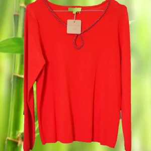 JERSEY SEÑORA ROJO CON DETALLE EN EL CUELLO