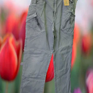 PANTALÓN HOMBRE GRIS MULTIBOLSILLOS