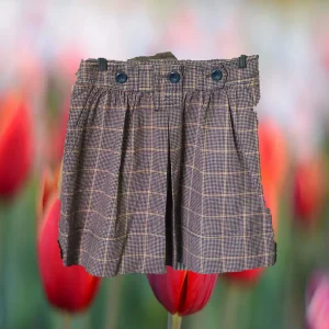 BERMUDAS MUJER MARRÓN CON ESTAMPADO ESCOCÉS