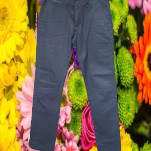 PANTALÓN CABALLERO TIPO CHINO AZUL CON PUNTOS