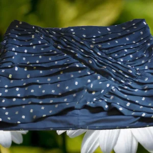 FALDA CORTA NEGRA CON ESTAMPADO DORADO