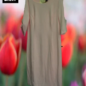 VESTIDO ROSA MEDIA MANGA ( TARA ENGANCHE DECORATIVO FALTA EN MANGA IZQUIERDA ) DKNY