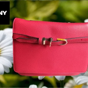 BOLSO MEDIANO ROJO ( TARA ROCES PARTE LATERAL ) DKNY