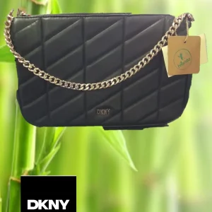 BOLSO NEGRO MEDIANO ASA DE CADENA ( TARA PIEL DAÑADA ) DKNY
