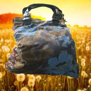 BOLSO TERCIOPELO ESTAMPADO EN AZUL