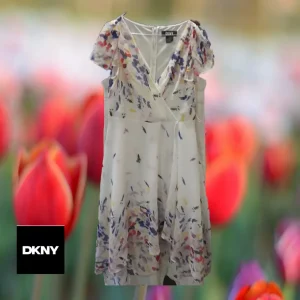 VESTIDO BLANCO LARGO GASA CON ESTAMPADO MULTICOLOR Y MANGA CORTA DKNY