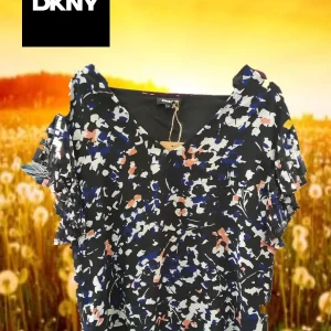 CAMISA MUJER NEGRA MANGA CORTA ESTAMPADA DKNY