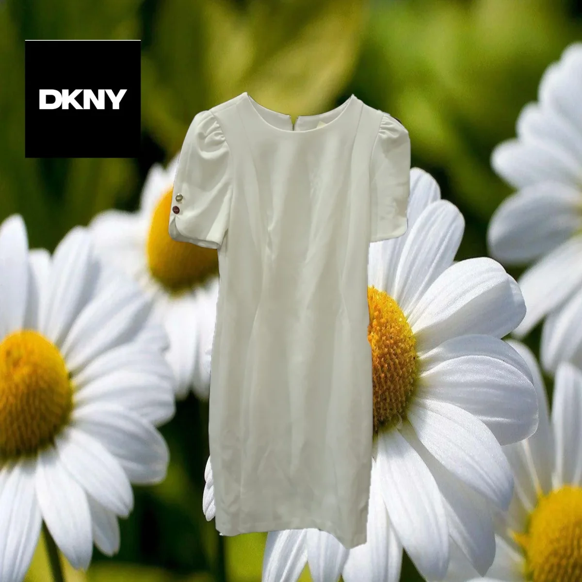 VESTIDO BLANCO MIDI MANGA CORTA CON DETALLES DE BOTONES DORADOS DKNY ( TARA PEQUEÑA MANCHA MANGA IZQUIERDA )