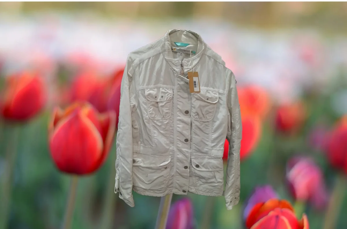 CHAQUETA BLANCA