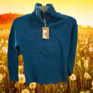CHAQUETA AZUL DE PUNTO CON CREMALLERA