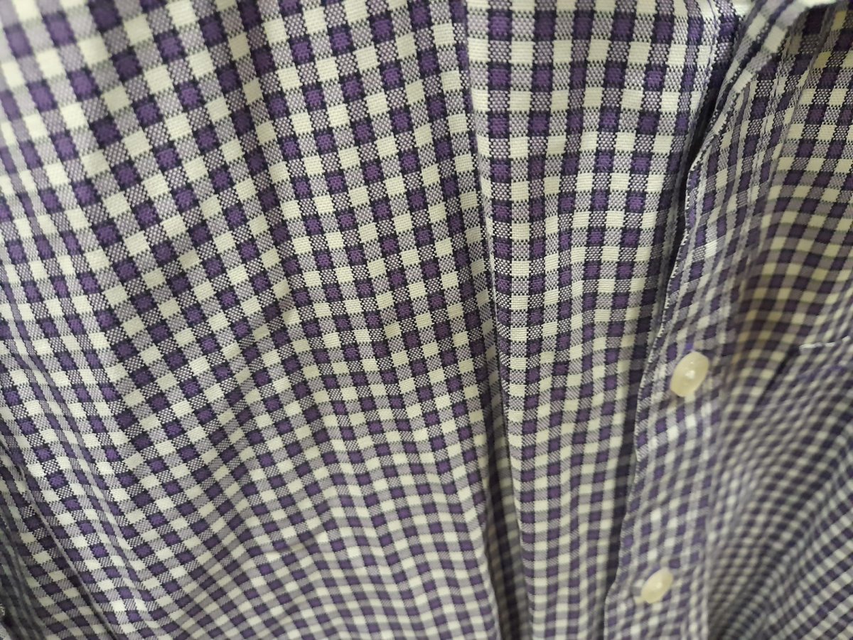 CAMISA HOMBRE MANGA LARGA CON CUADROS MORADOS - Imagen 3
