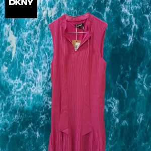 VESTIDO MIDI ROSA FUCSIA PLISADO TIRANTES  DKNY