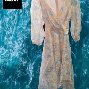 VESTIDO LARGO GASA MANGA LARGA EN TONOS SALMÓN Y AZUL DKNY ( TARA PEQUEÑAS MANCHAS FALDA )