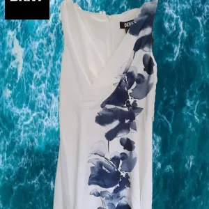 VESTIDO MIDI BLANCO SIN MANGAS Y ESTAMPADO FLORAL EN AZUL DKNY ( TARA FALTA CINTURÓN )
