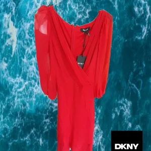 VESTIDO LARGO DE GASA ROJO Y MANGA LARGA DKNY ( TARA ROTA HEBILLA DE CINTURÓN )