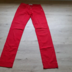 PANTALÓN ROJO PITILLO SEÑORA